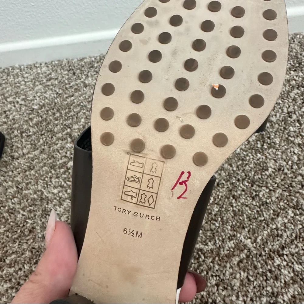 Tory Burch Brown Bombe Miller Sandals - Picture 5 of 7